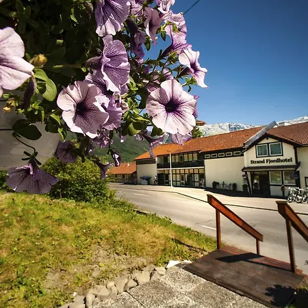 موتيل Strand Fjordmotel 3*