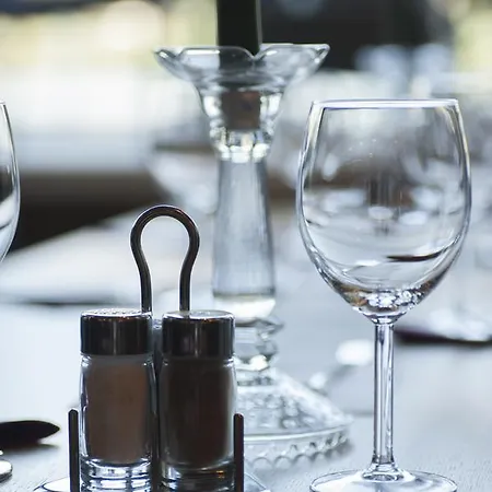 Strand Fjordmotel Ulvik