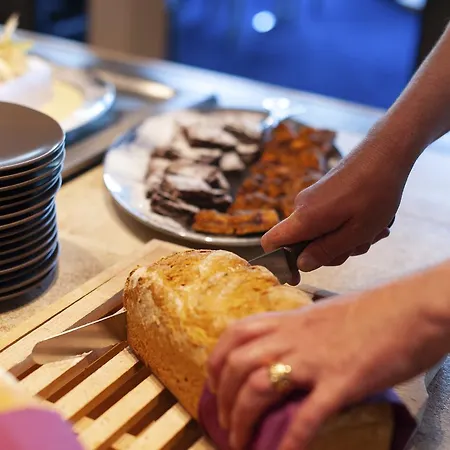 Strand Fjordmotel Motel