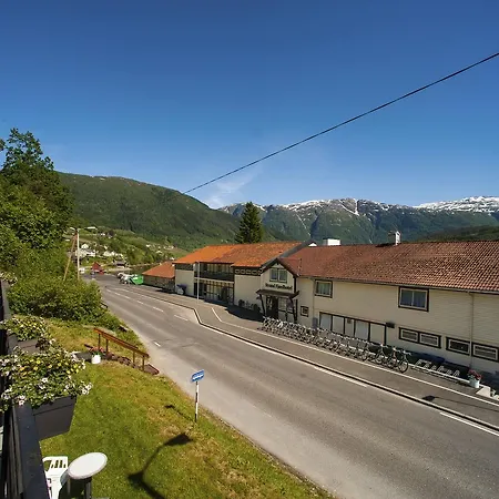 Strand Fjordmotel 3* Ulvik